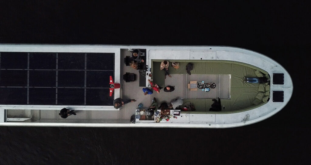 Speciaal Door Arno Getaway Drone